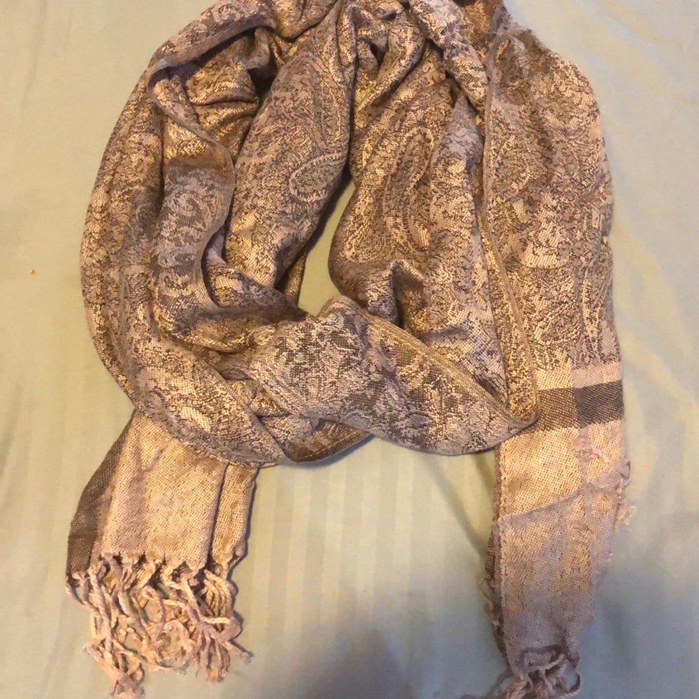 Brown and tan scarf